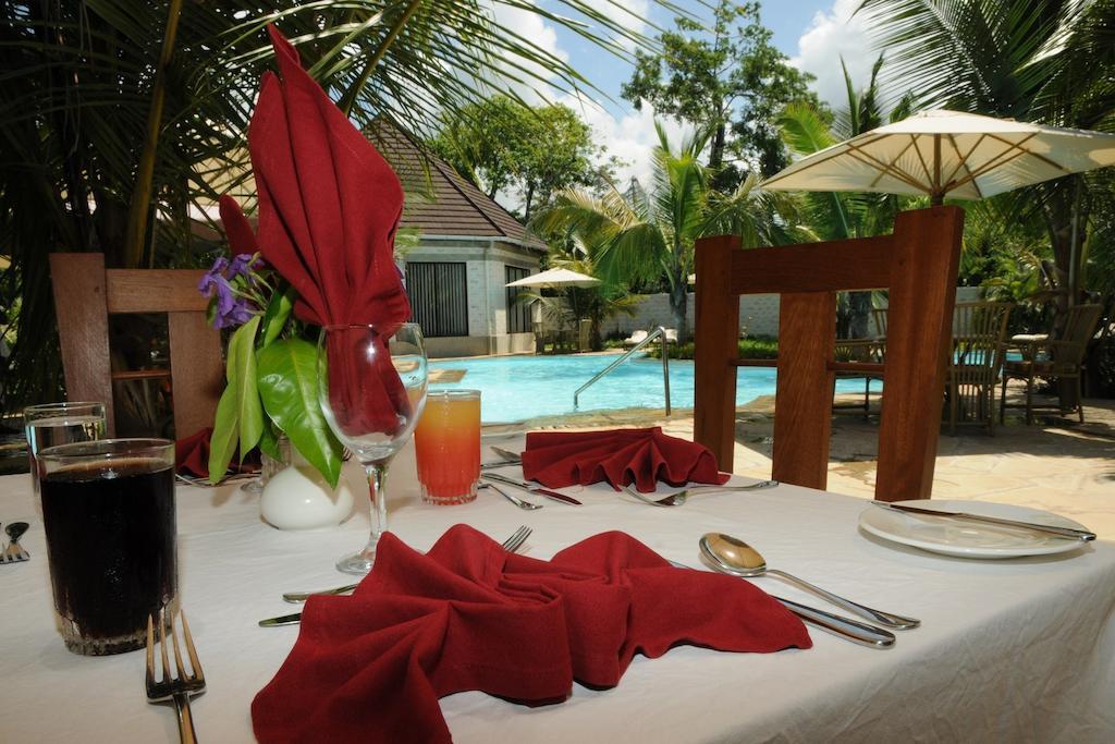 Lotfa Resort Diani Diani Beach Exterior photo