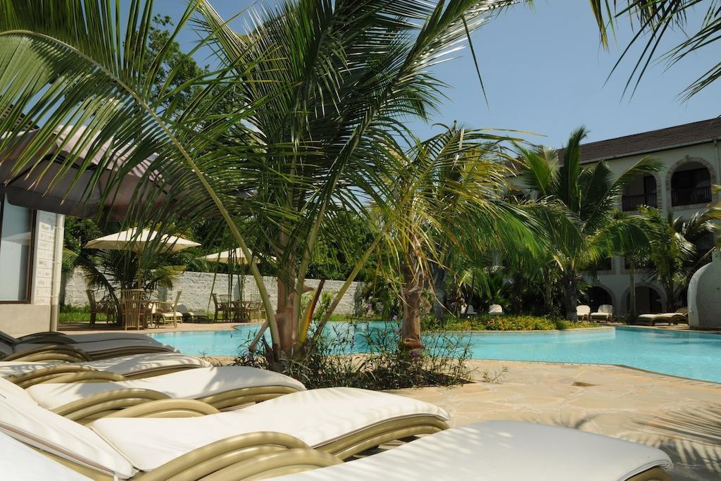 Lotfa Resort Diani Diani Beach Exterior photo