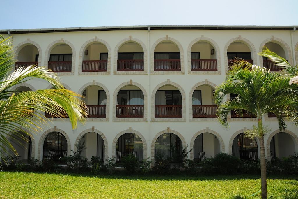 Lotfa Resort Diani Diani Beach Exterior photo